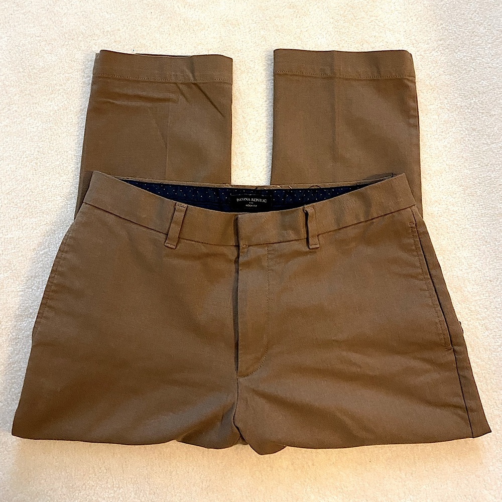 Men’s Banana Republic Aiden Chino (slim)